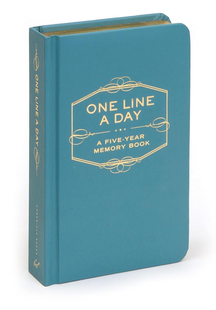 One Line A Day: A Five - Year Memory Book (5 Year Journal, Daily Journal, Yearly Journal, Memory Journal) - The Page and Prose Booksellers